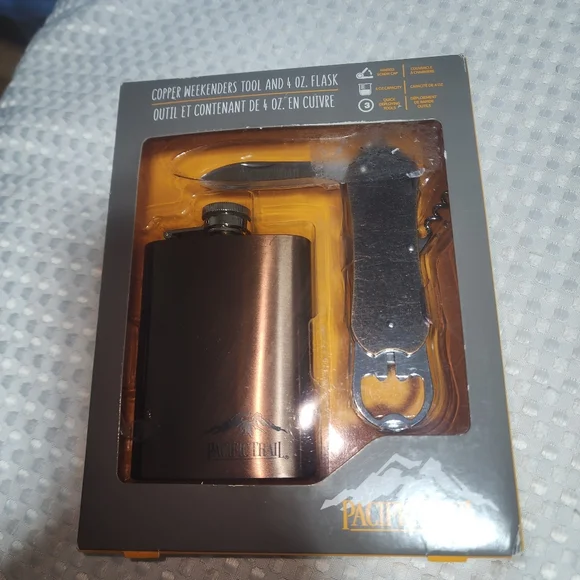 PACIFIC TRAIL NIB COPPER WEEKEND TOOLS & FLASK SET - Picture 2 of 5
